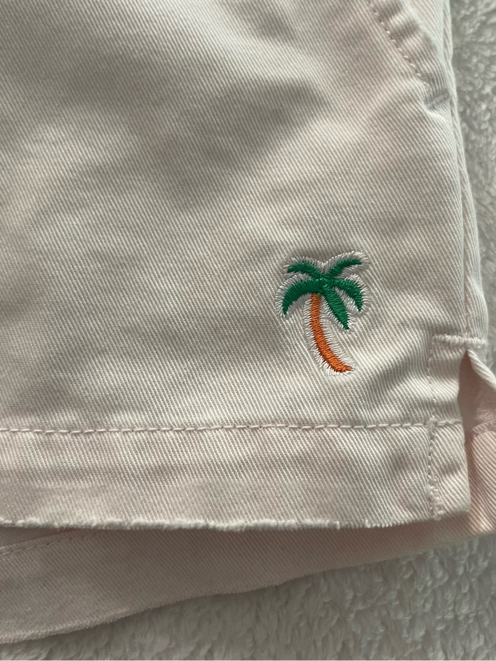 Hollister Light Pink Shorts with Green & Orange Palm Embroidery Y2K 90’s 10